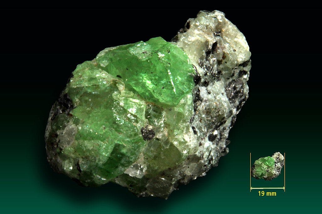 Tsavorite, regional metamorphism - gem formation