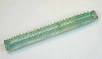 natural aquamarine color